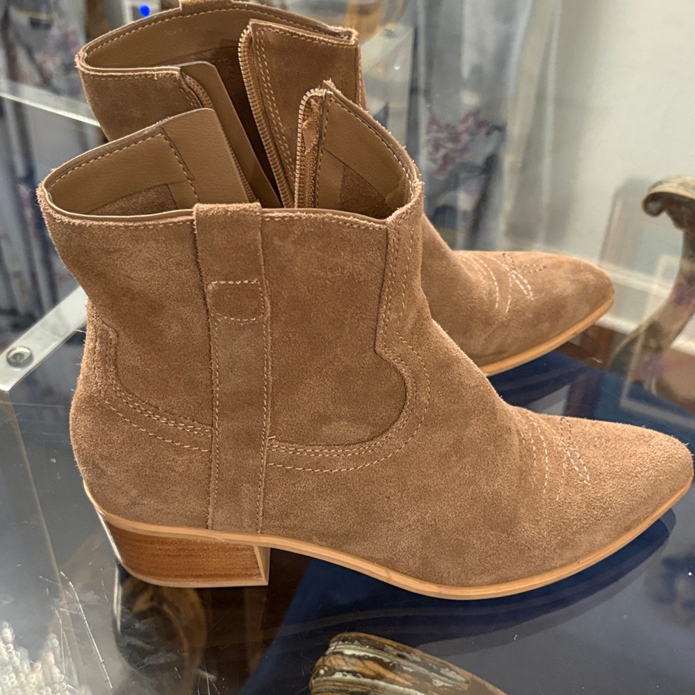 Dolce Vita Suede Tan Western-Style Ankle Boots